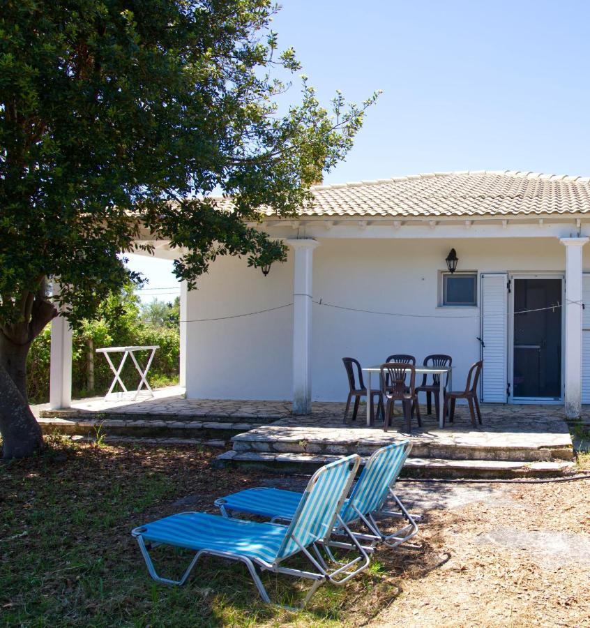 Villa Riviera Agios Georgios  Exteriör bild